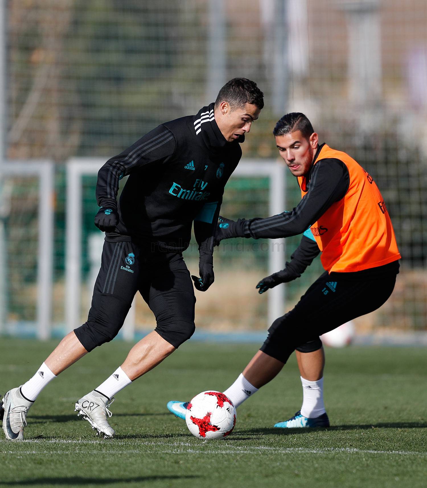 集结日山东男篮备战国王杯；状态回暖细节曝光；震撼外界；医务组通报恢复(戈登50分全场回放)